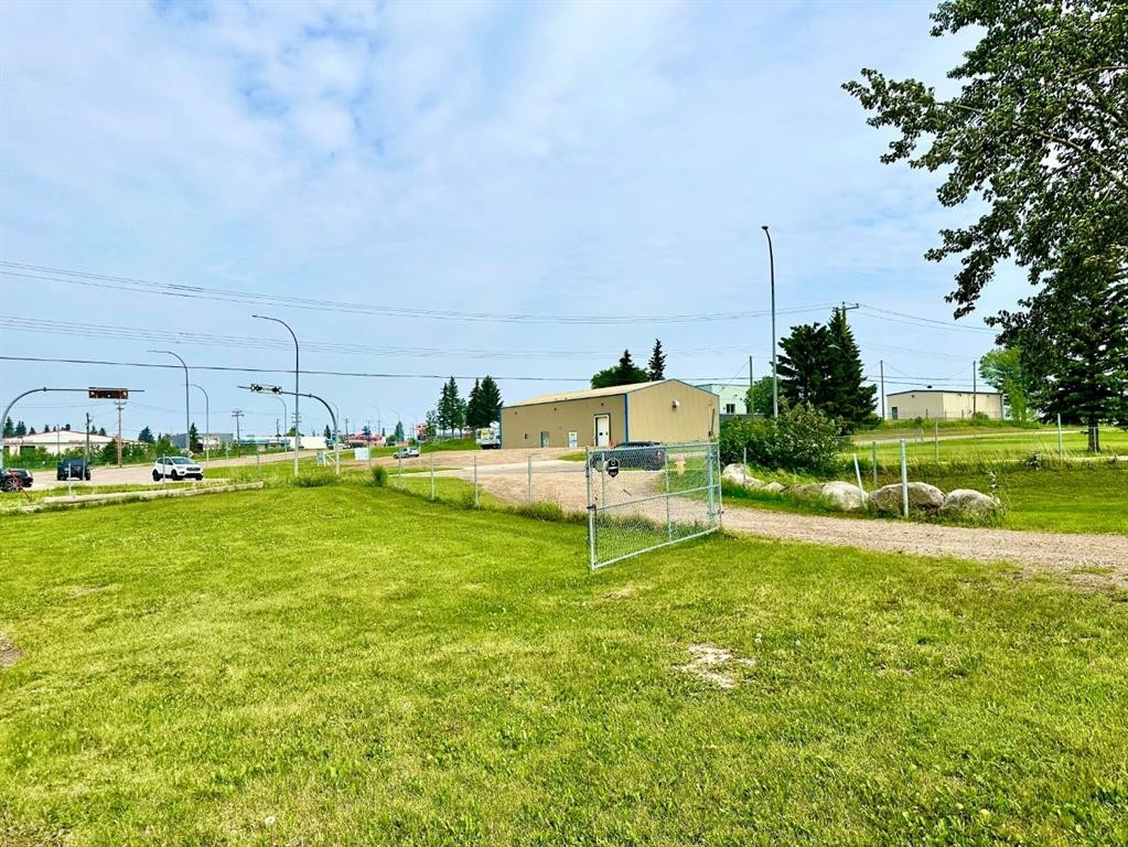 10307 94 Ave., Lac La Biche, AB
