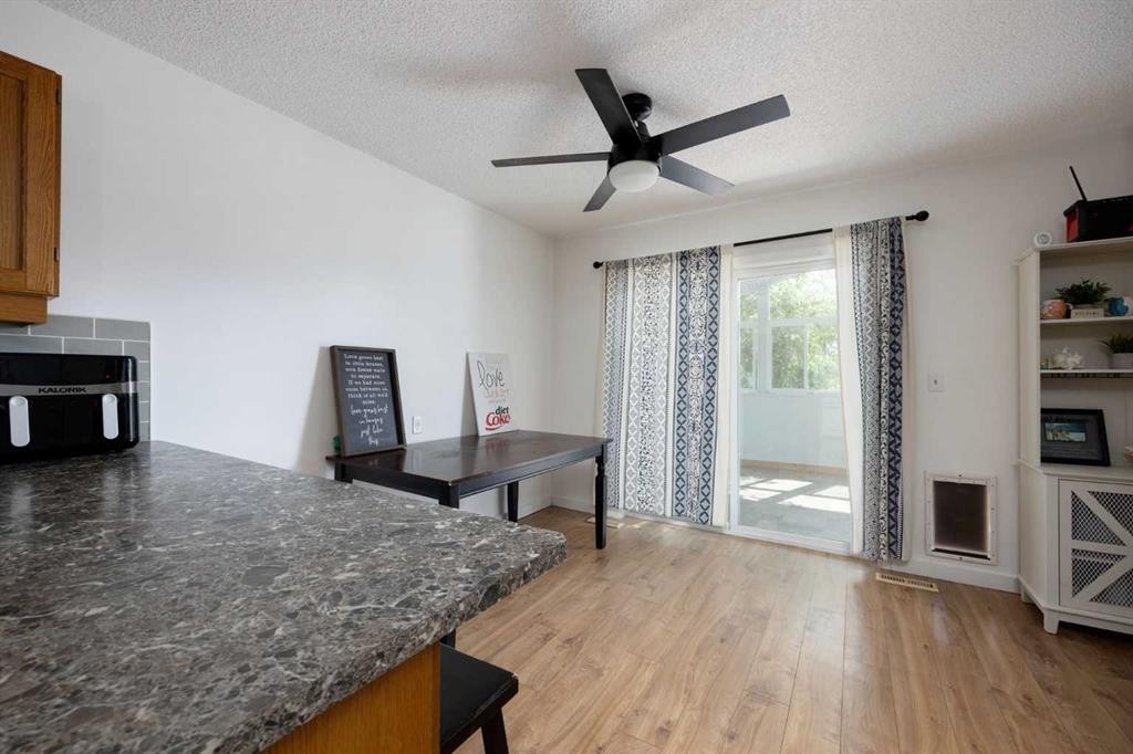 1053 Timberline Drive, Fort Mcmurray, AB - Indoor With Fireplace