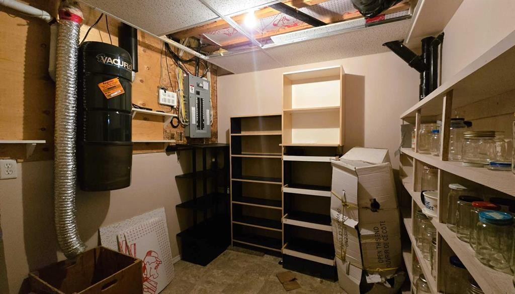 209-13441 Twp Rd 665A, Lac La Biche, AB - Indoor