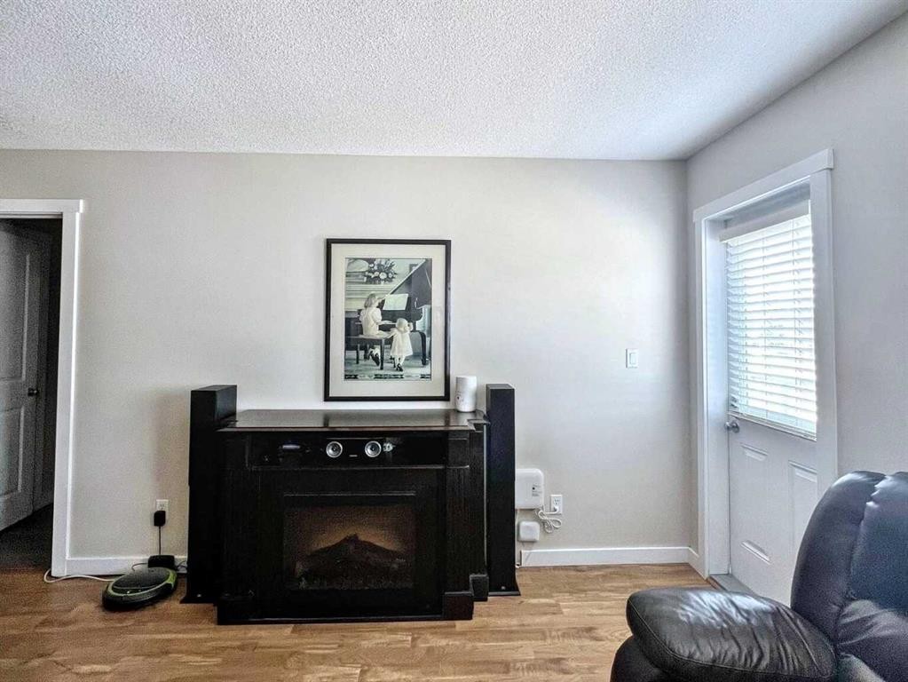 316-236 Stony Mountain Road, Anzac, AB - Indoor