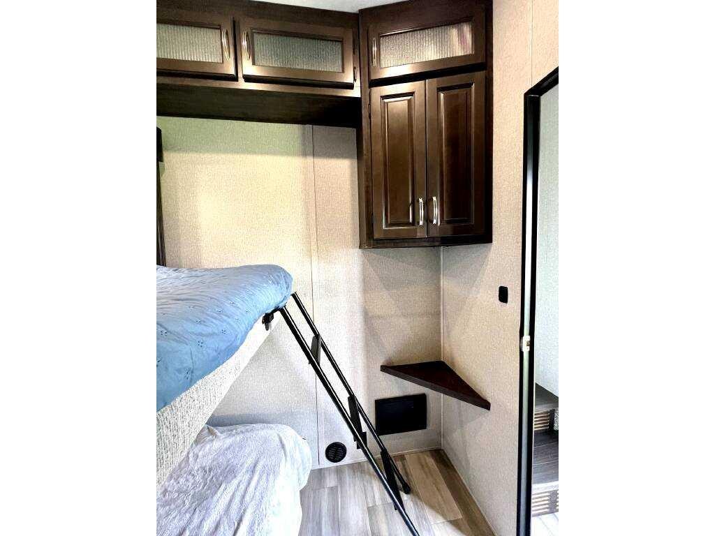 0 0, Wandering River, AB