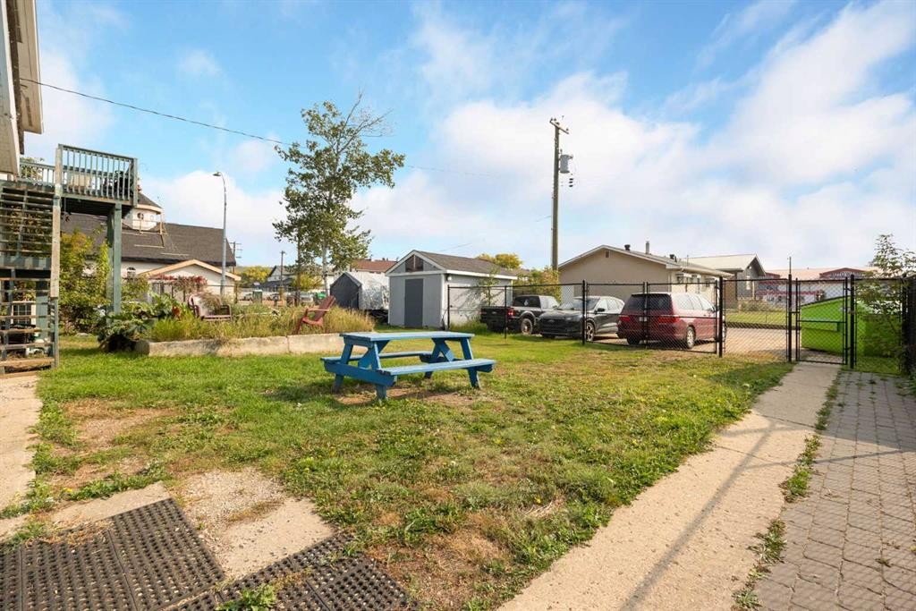 10015 Main Street, Fort Mcmurray, AB