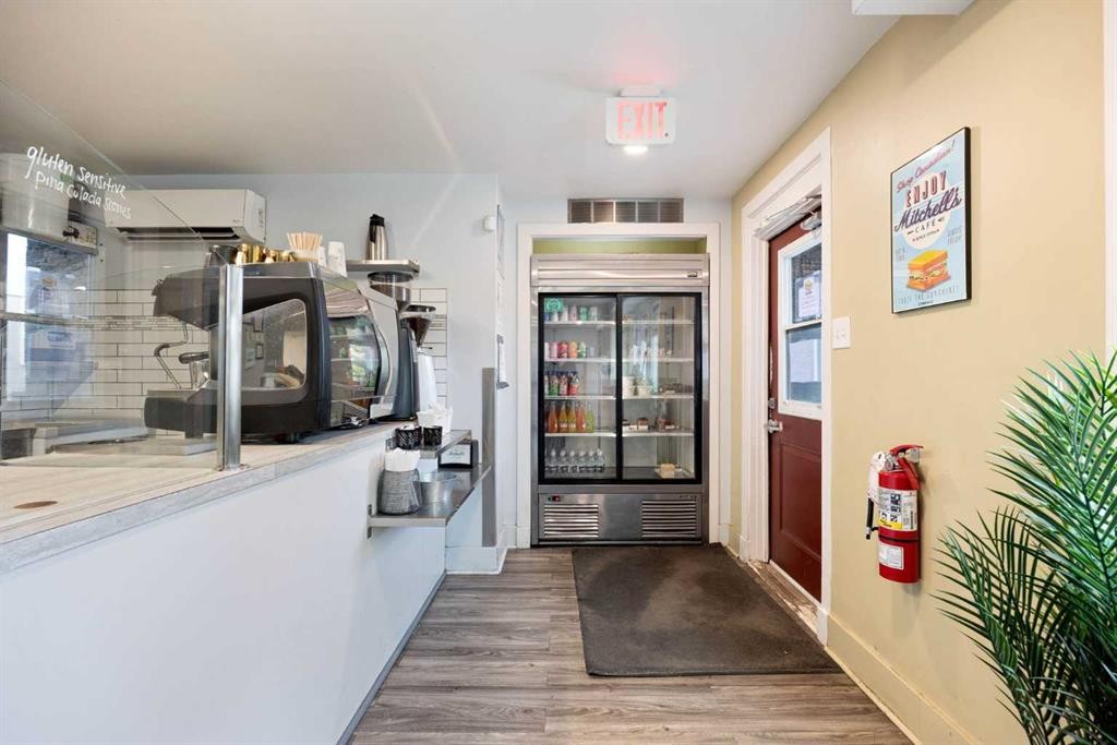 10015 Main Street, Fort Mcmurray, AB