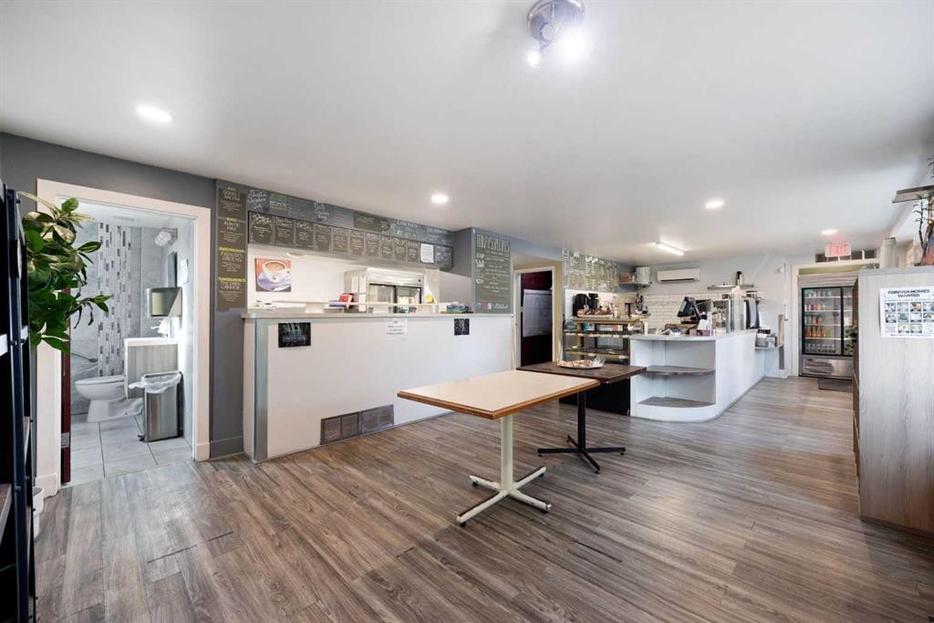 10015 Main Street, Fort Mcmurray, AB