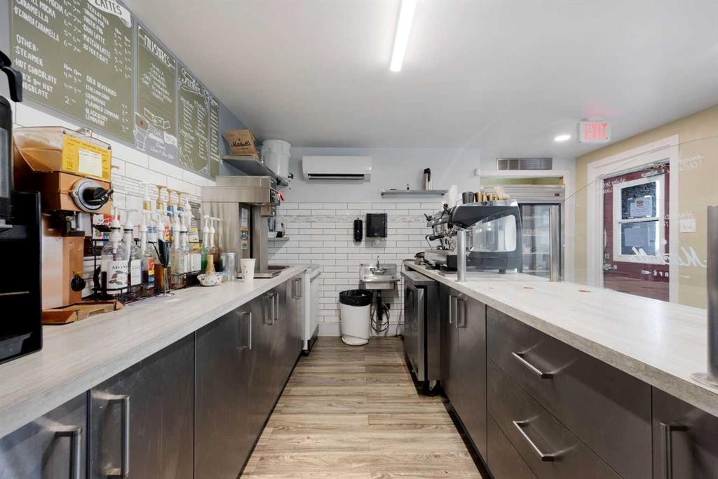 10015 Main Street, Fort Mcmurray, AB