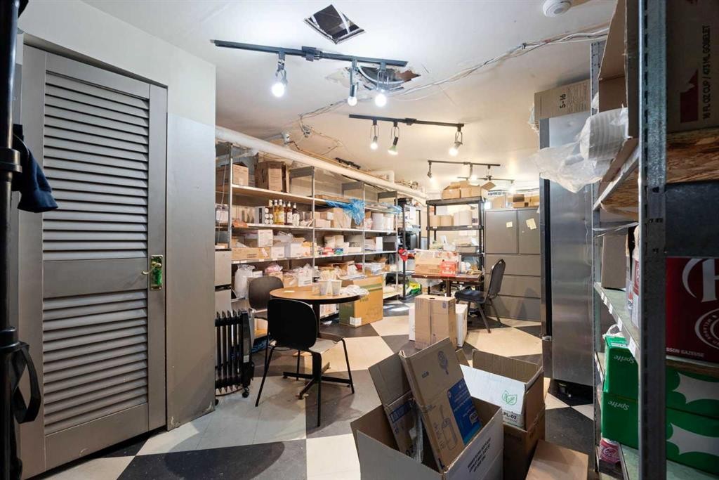 10015 Main Street, Fort Mcmurray, AB