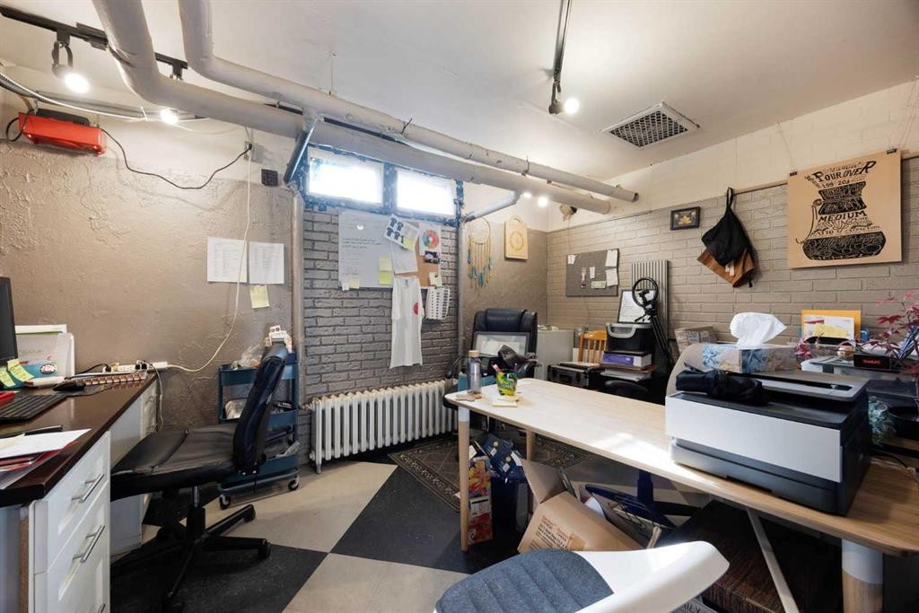 10015 Main Street, Fort Mcmurray, AB