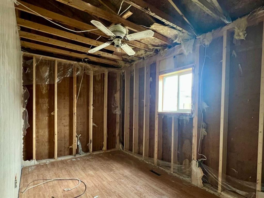 149 Clausen Crescent, Fort Mcmurray, AB - Indoor Photo Showing Basement