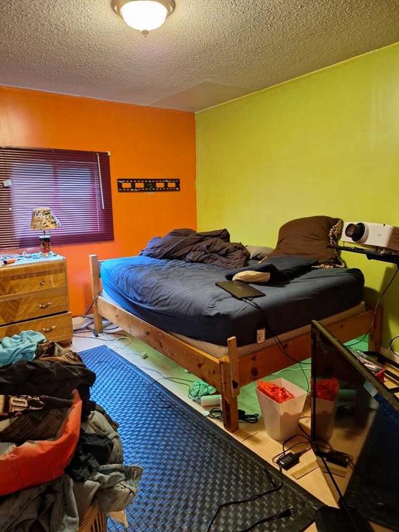 #369-13441 Twp Rd 665A, Lac La Biche, AB - Indoor Photo Showing Bedroom