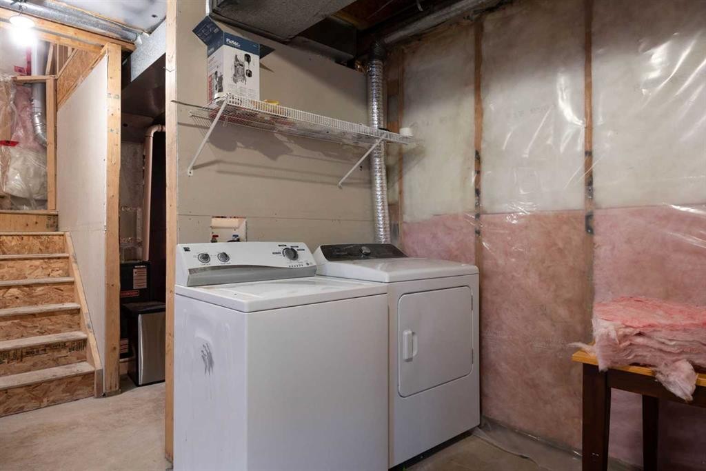 164 Cinnamon Street, Fort Mcmurray, AB - Indoor Photo Showing Laundry Room