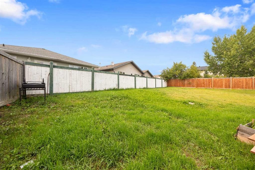 164 Cinnamon Street, Fort Mcmurray, AB - Outdoor