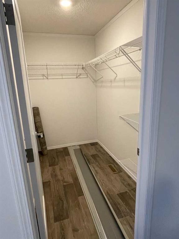 140 Caouette Crescent, Fort Mcmurray, AB - Indoor With Storage
