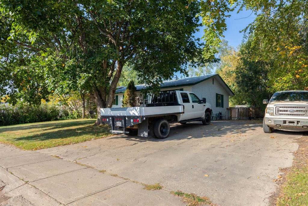 54 Birch Road, Fort Mcmurray, AB - Outdoor