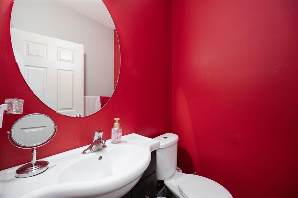 12-136 Fontaine Crescent, Fort Mcmurray, AB - Indoor Photo Showing Bathroom