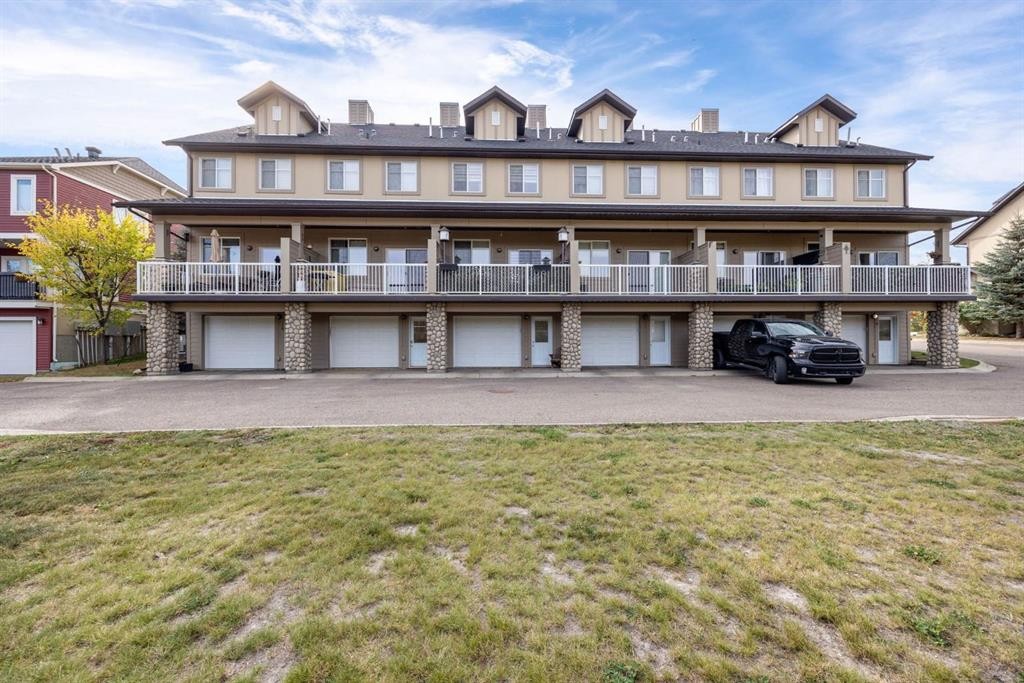12-136 Fontaine Crescent, Fort Mcmurray, AB - Outdoor With Deck Patio Veranda With Facade