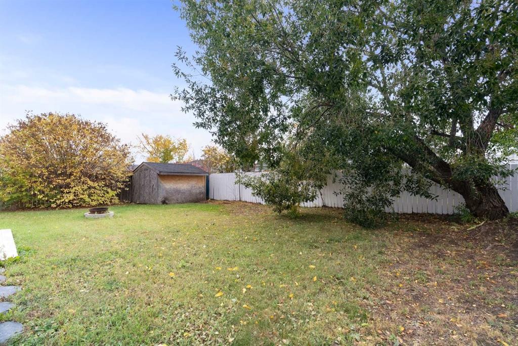 136 Beaumont Crescent, Fort Mcmurray, AB - Outdoor