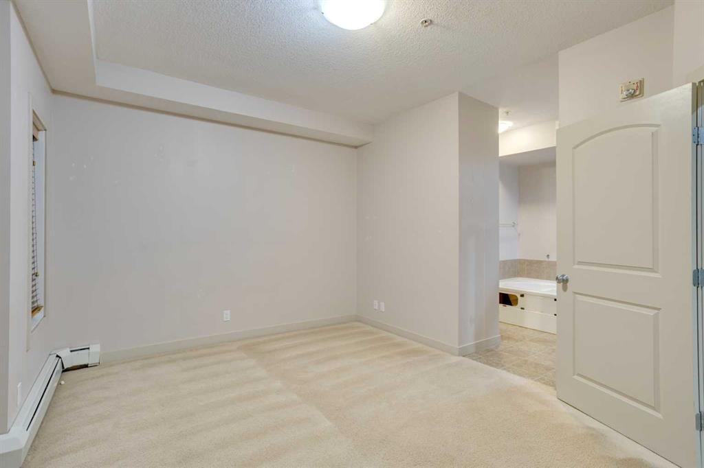 203-921A Thickwood Boulevard, Fort Mcmurray, AB - Indoor Photo Showing Other Room