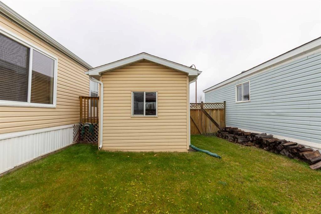 152 Cree Road, Fort Mcmurray, AB - Outdoor With Exterior