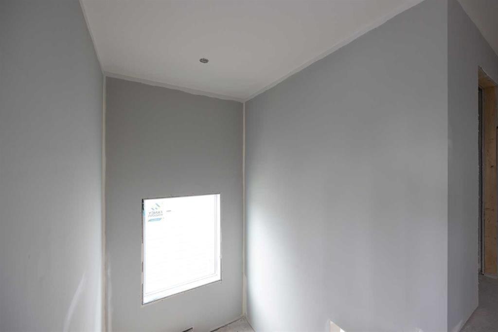 185 Dafoe Way, Fort Mcmurray, AB - Indoor Photo Showing Other Room