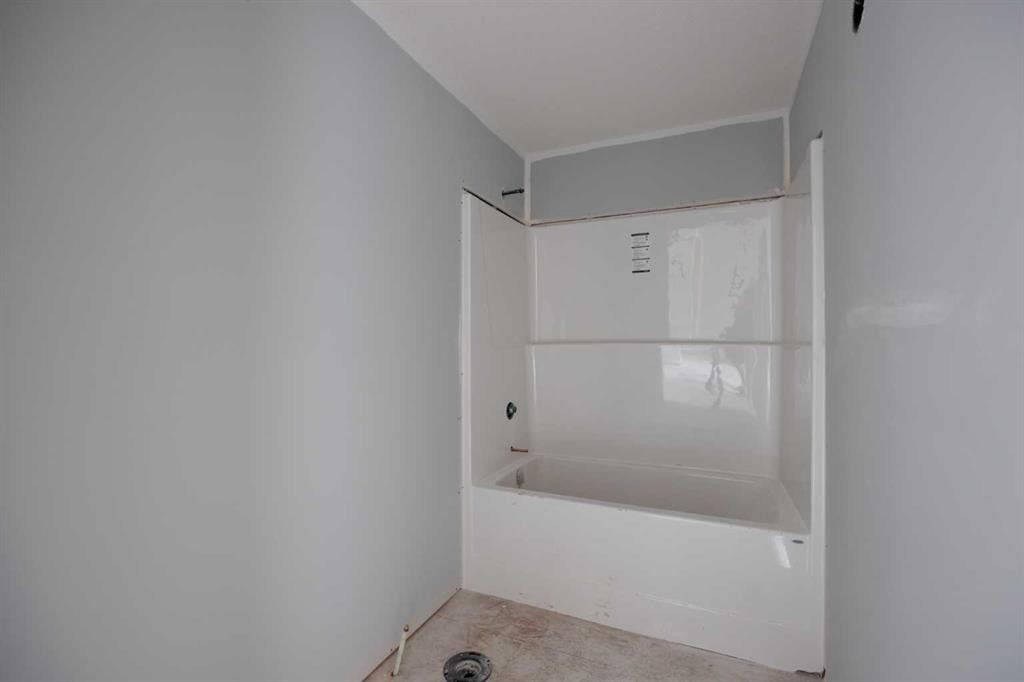 185 Dafoe Way, Fort Mcmurray, AB - Indoor Photo Showing Other Room