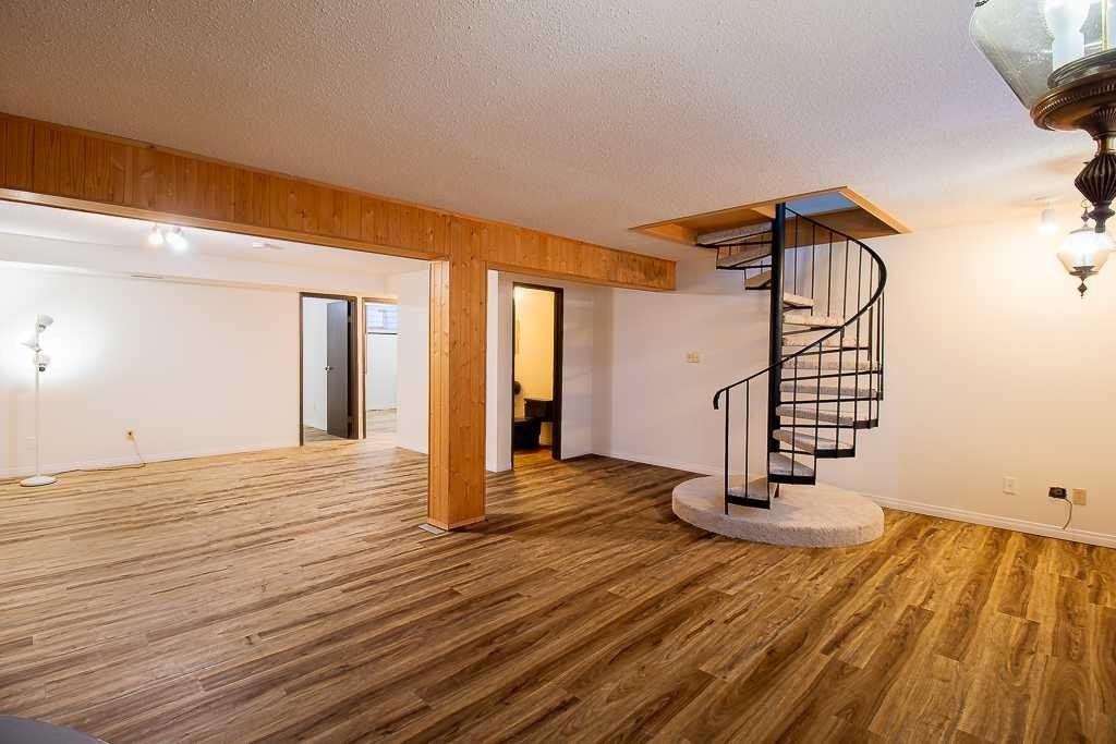 111 Christina Court, Fort Mcmurray, AB - Outdoor