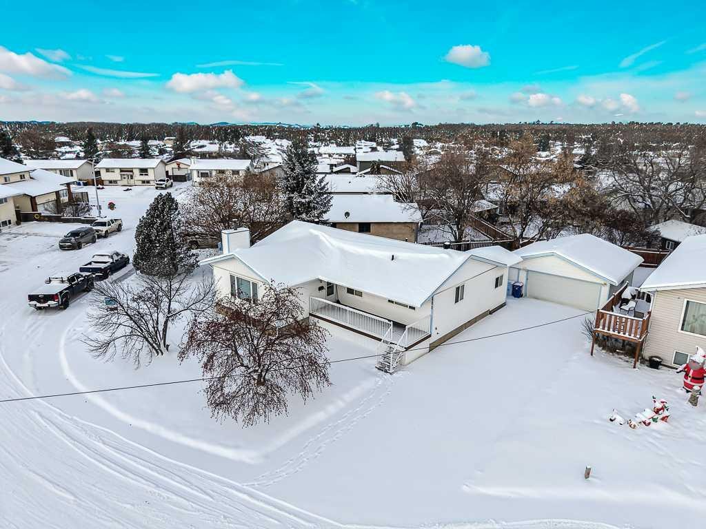 111 Christina Court, Fort Mcmurray, AB - Indoor Photo Showing Other Room