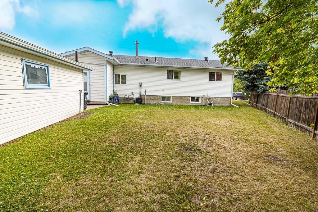 111 Christina Court, Fort Mcmurray, AB - Outdoor