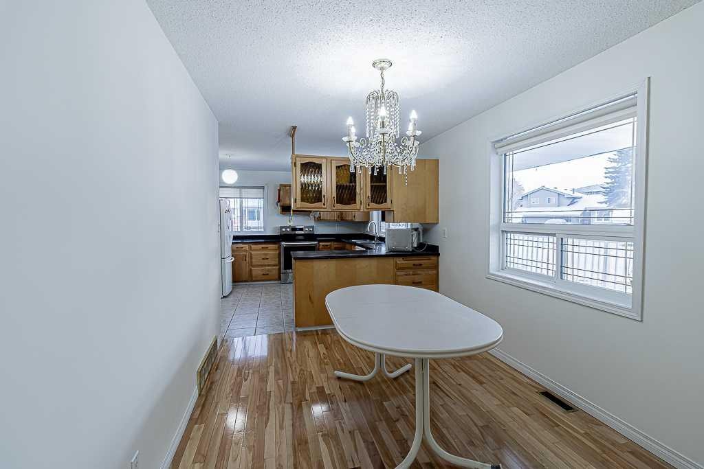 111 Christina Court, Fort Mcmurray, AB - Indoor Photo Showing Kitchen With Double Sink