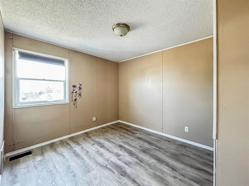 157 Cree Road, Fort Mcmurray, AB - Indoor Photo Showing Other Room