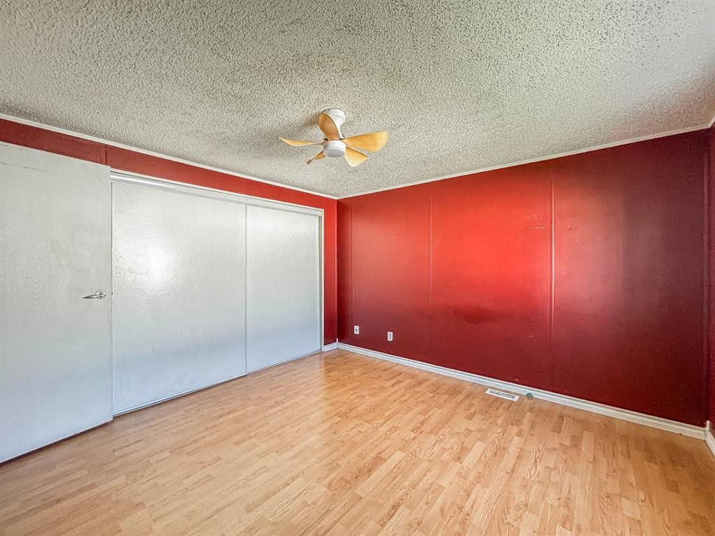 157 Cree Road, Fort Mcmurray, AB - Indoor Photo Showing Other Room
