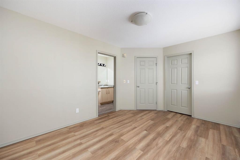 308-8219 Fraser Avenue, Fort Mcmurray, AB - Indoor Photo Showing Other Room