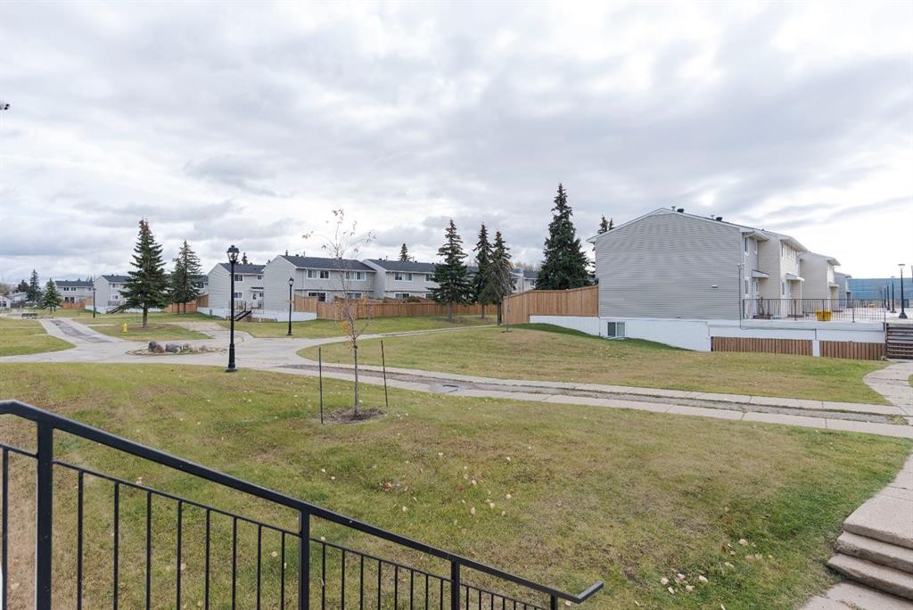 816-600 Signal Road, Fort Mcmurray, AB - Outdoor