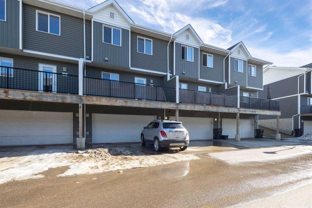 57-401 Athabasca Avenue, Fort Mcmurray, AB - Outdoor