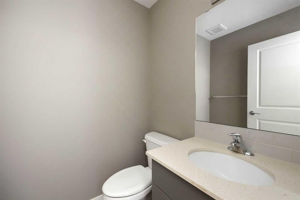 57-401 Athabasca Avenue, Fort Mcmurray, AB - Indoor Photo Showing Bathroom