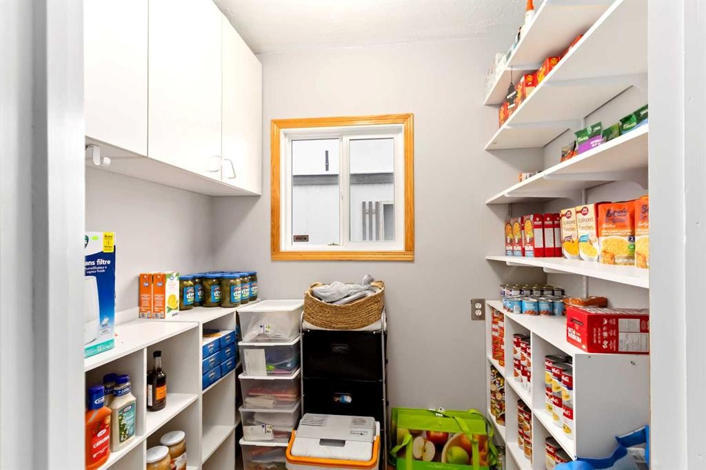 181 Greenbriar Bay, Fort Mcmurray, AB - Indoor