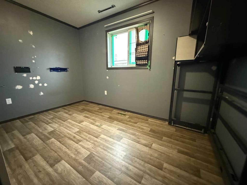 109 Card Crescent, Fort Mcmurray, AB - Indoor Photo Showing Other Room