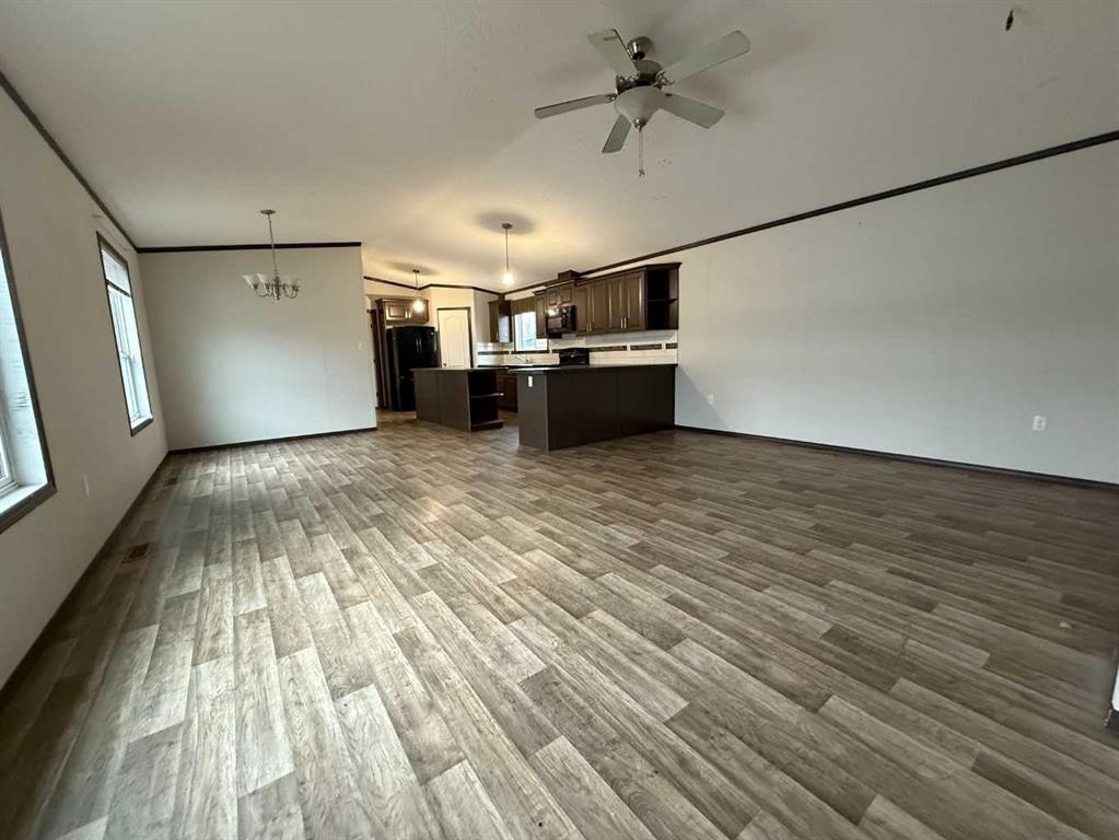 109 Card Crescent, Fort Mcmurray, AB - Indoor Photo Showing Other Room