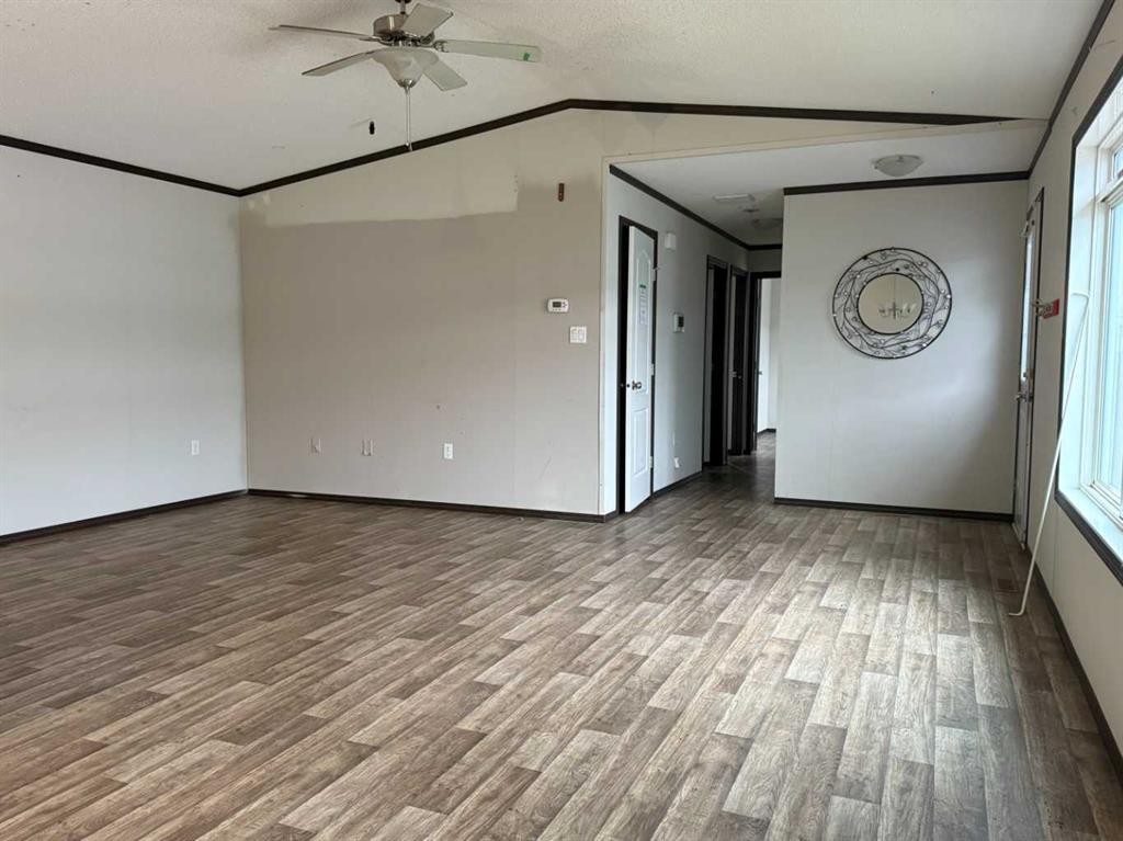 109 Card Crescent, Fort Mcmurray, AB - Indoor Photo Showing Other Room