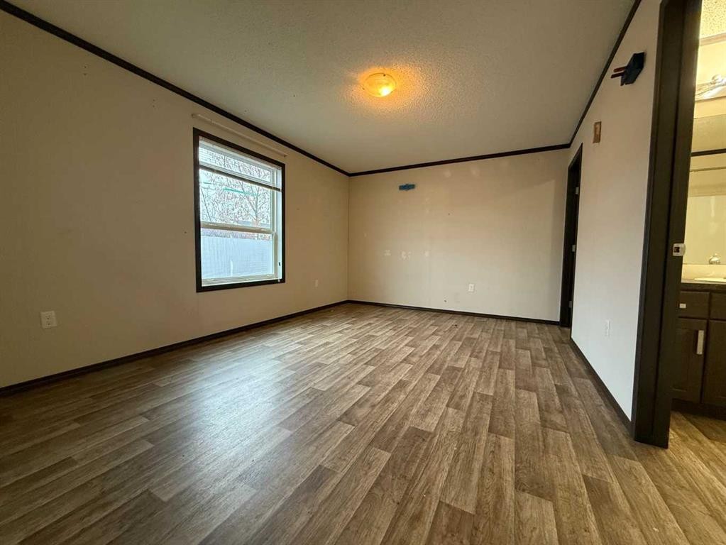 109 Card Crescent, Fort Mcmurray, AB - Indoor Photo Showing Other Room