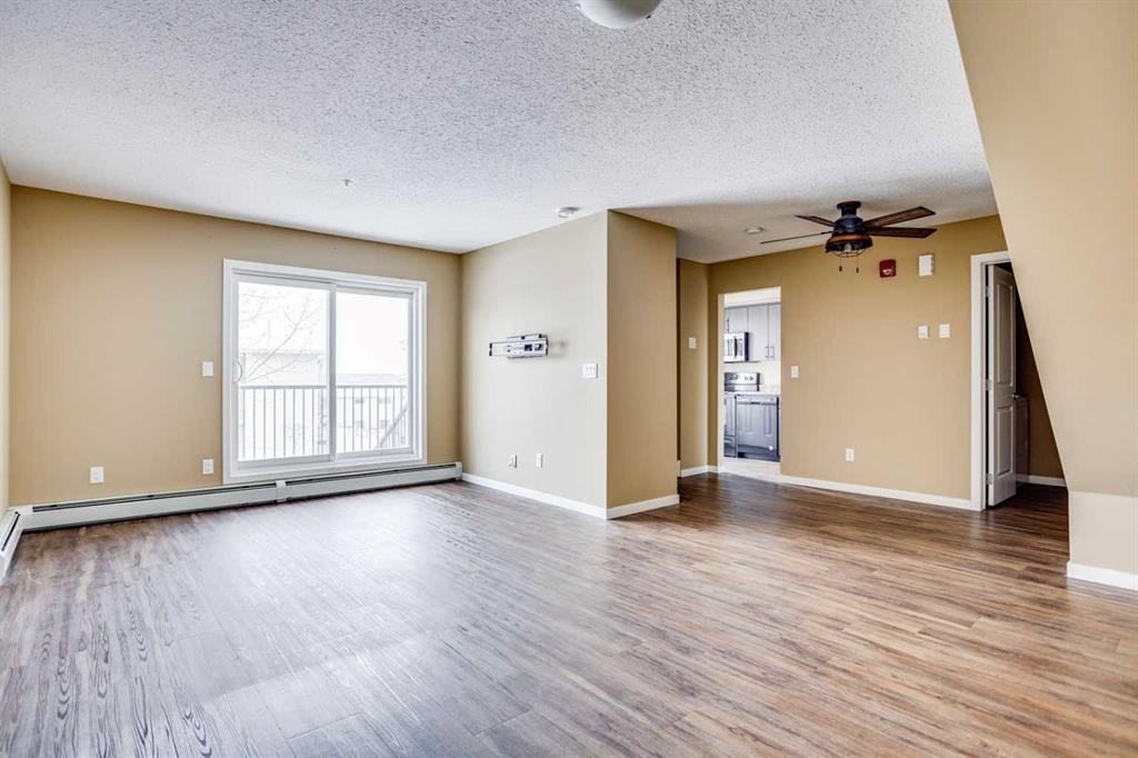 217-201 Abasand Drive, Fort Mcmurray, AB - Indoor Photo Showing Other Room