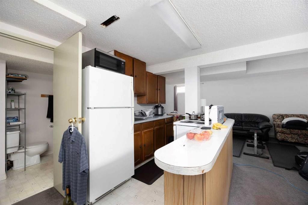 51 Fitzgerald Avenue, Fort Mcmurray, AB - Indoor