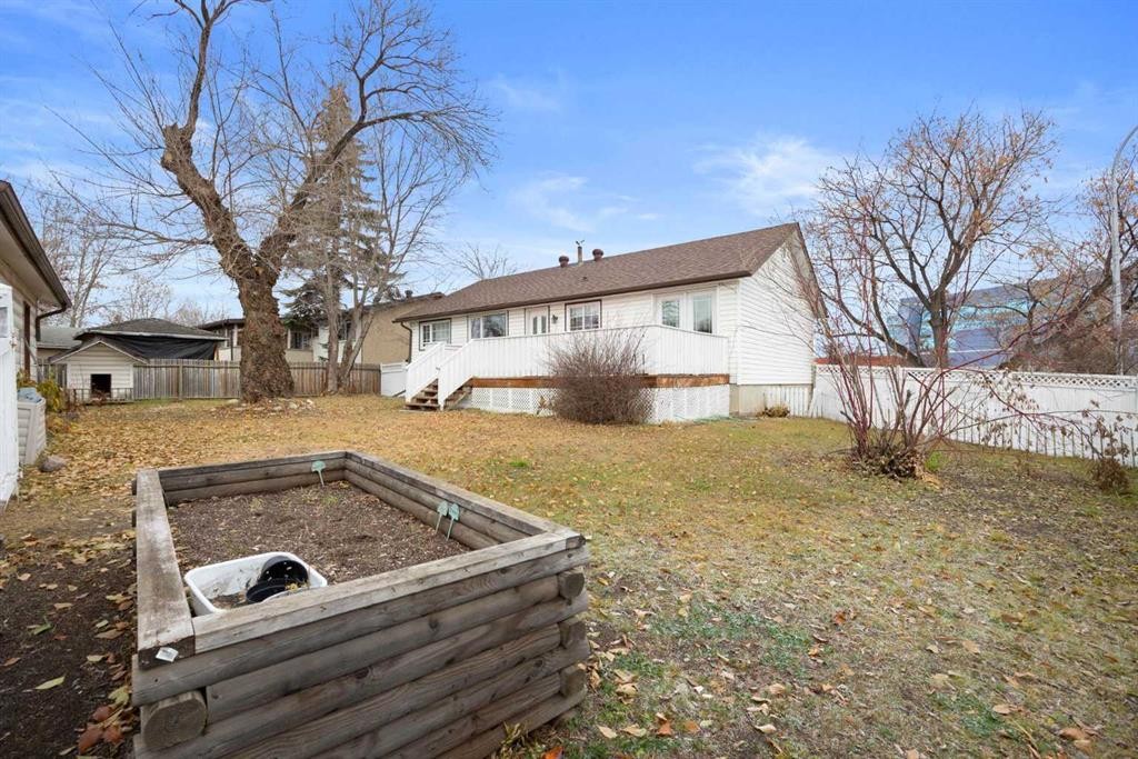 51 Fitzgerald Avenue, Fort Mcmurray, AB - Outdoor