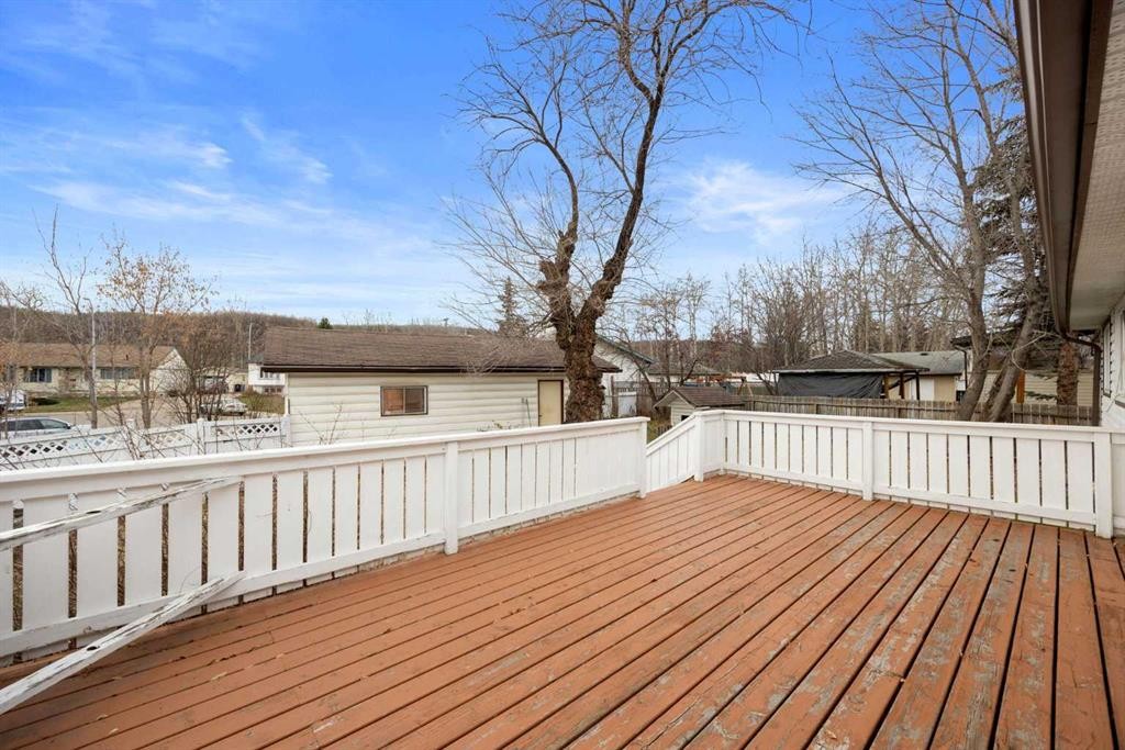 51 Fitzgerald Avenue, Fort Mcmurray, AB - Outdoor