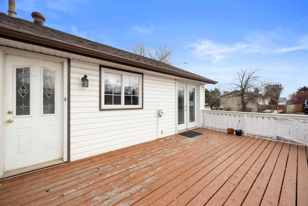 51 Fitzgerald Avenue, Fort Mcmurray, AB - Outdoor With Exterior