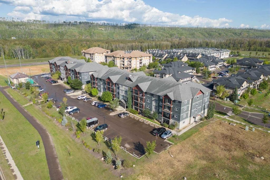 201-111 Denholm Gate, Fort Mcmurray, AB - Outdoor With View
