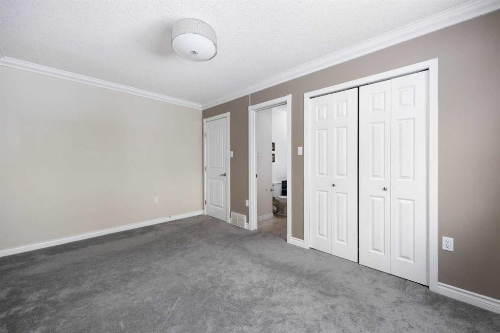 153 Leitner Gate, Fort Mcmurray, AB - Indoor Photo Showing Other Room