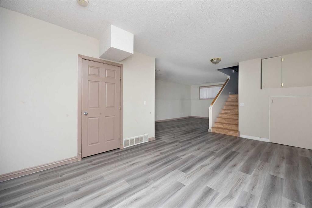 153 Leitner Gate, Fort Mcmurray, AB - Indoor Photo Showing Other Room