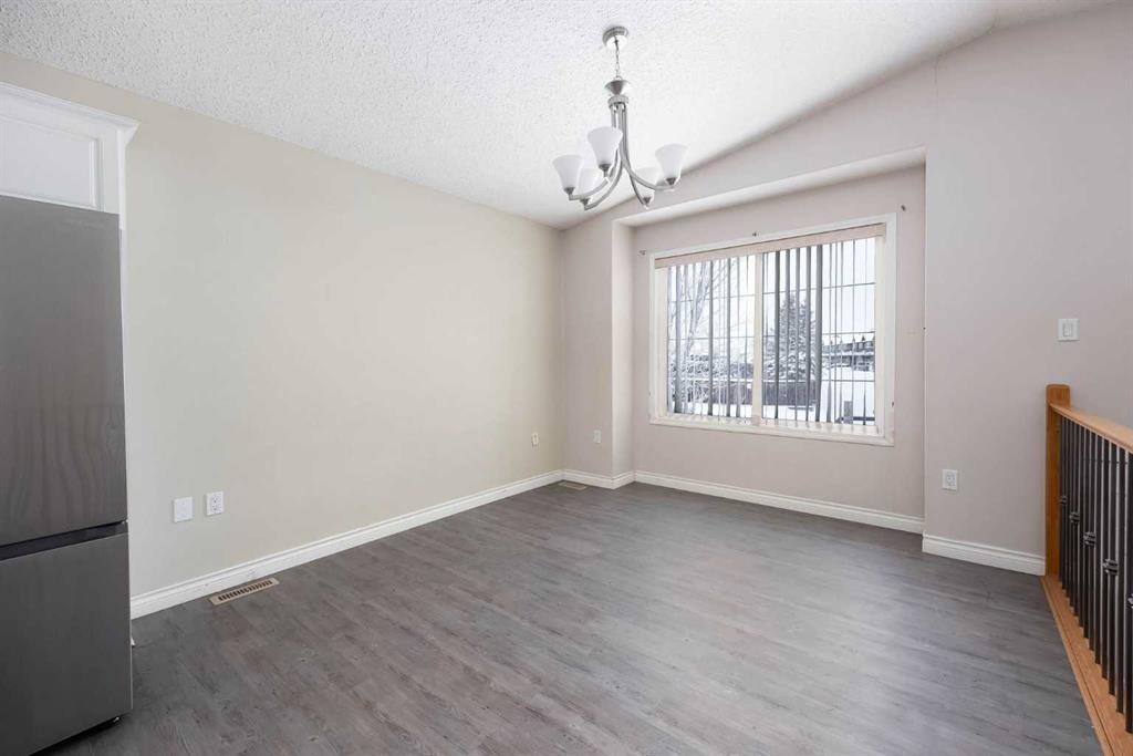 153 Leitner Gate, Fort Mcmurray, AB - Indoor Photo Showing Other Room