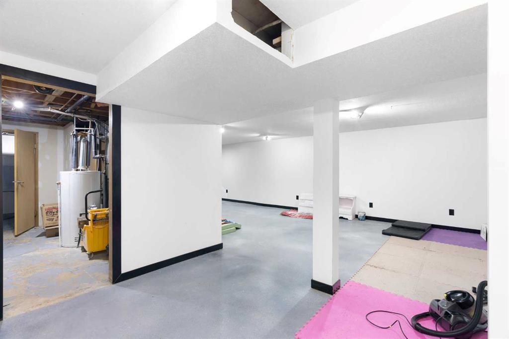 136 Beaumont Crescent, Fort Mcmurray, AB - Indoor