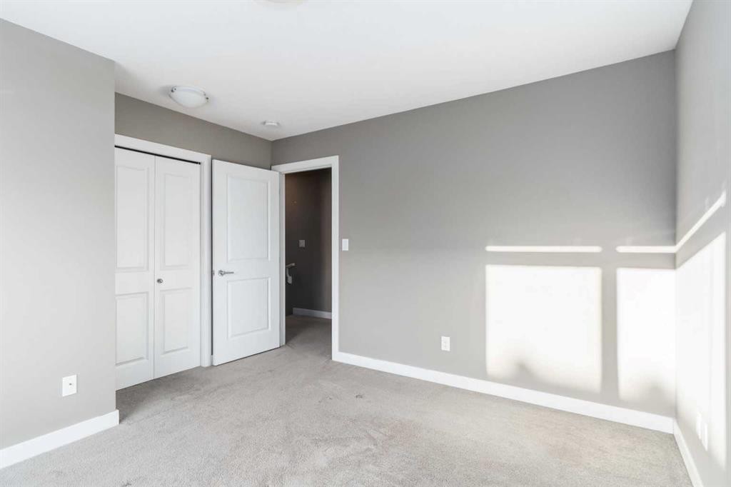 53-401 Athabasca Avenue, Fort Mcmurray, AB - Indoor Photo Showing Other Room